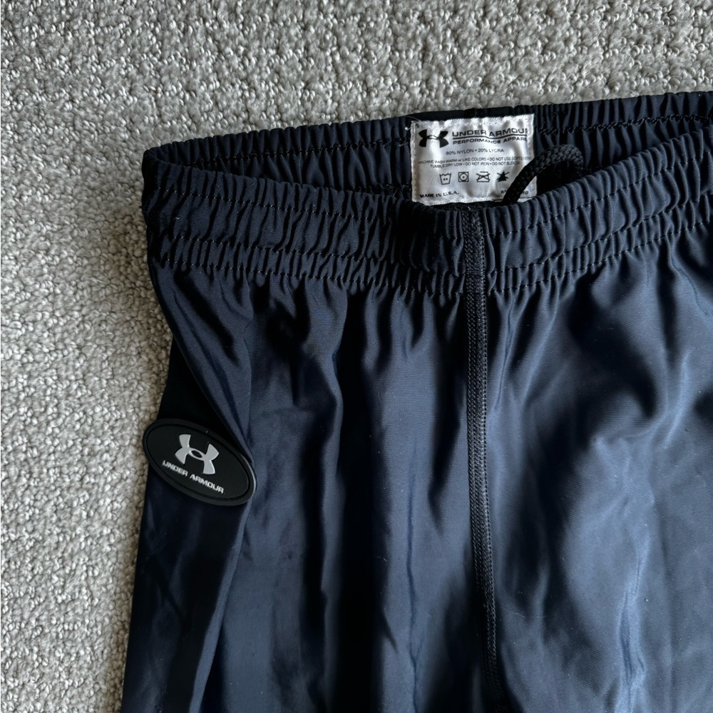 Underarmour Youth Base Layer Leggings